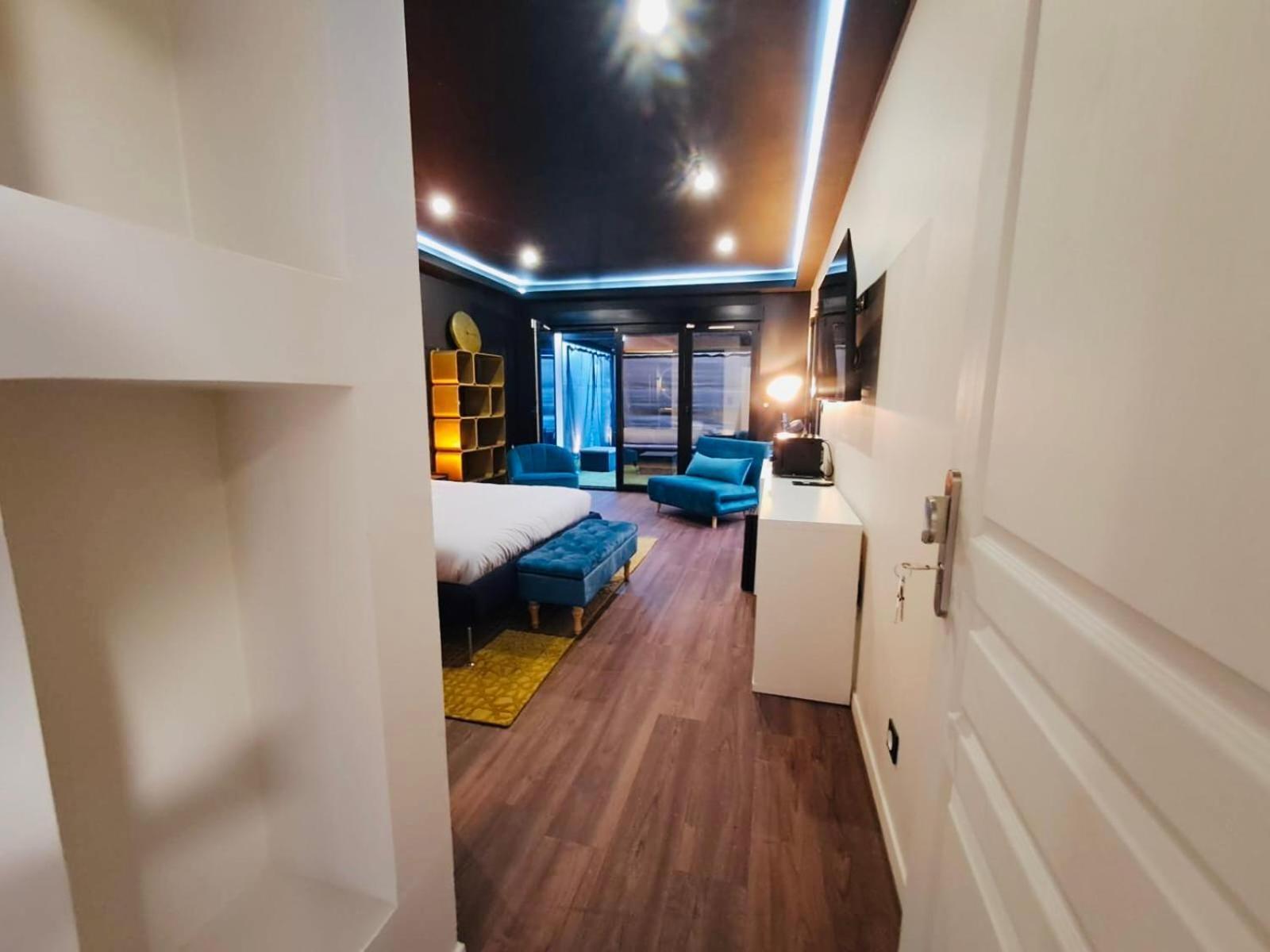 אורלי Belle Suite Metro 14 Paris מראה חיצוני תמונה