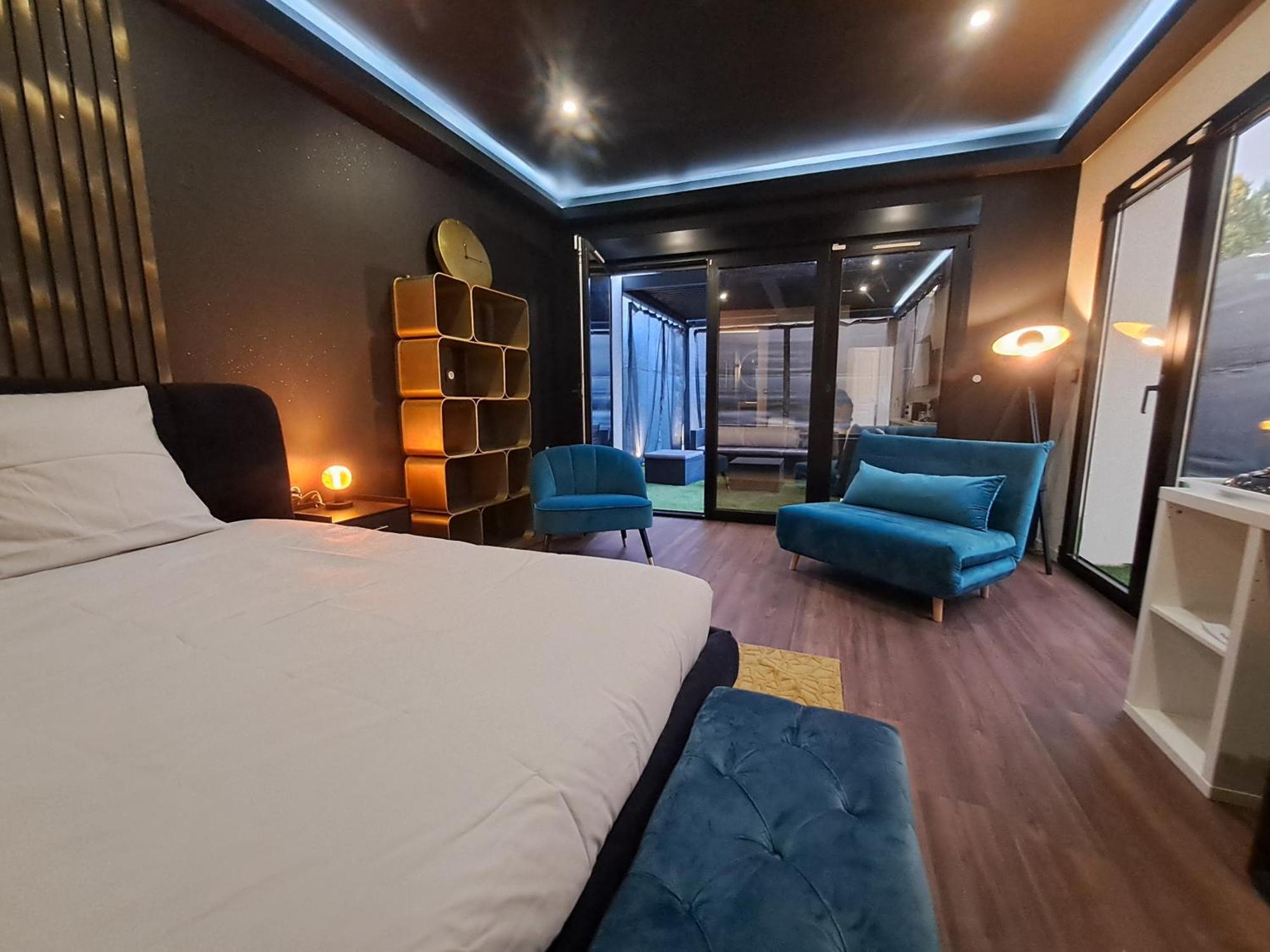 אורלי Belle Suite Metro 14 Paris מראה חיצוני תמונה